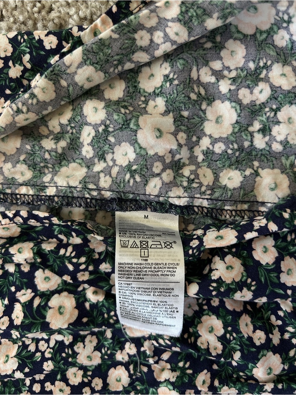 floral puff sleeve maxi dress - Picture 9 of 9